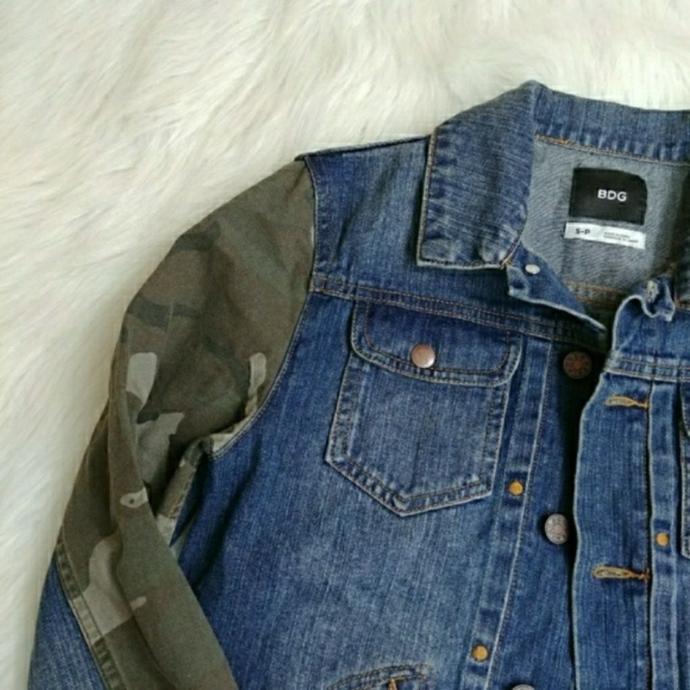 Urban Outfitters BDG Camouflage Denim Jean Jacket Blue Small - Picture 5 of 7